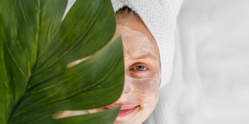 A Refreshing Touch for Your Skin: Pielor Moringa Leaf Extract Face Mist